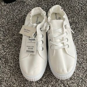 TOMMY BAHAMA Brand new White womens sneakers